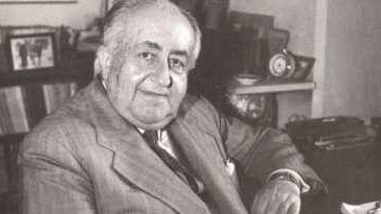 Ercüment Behzat Lav kimdir? Ercüment Behzat'ın Biyografisi