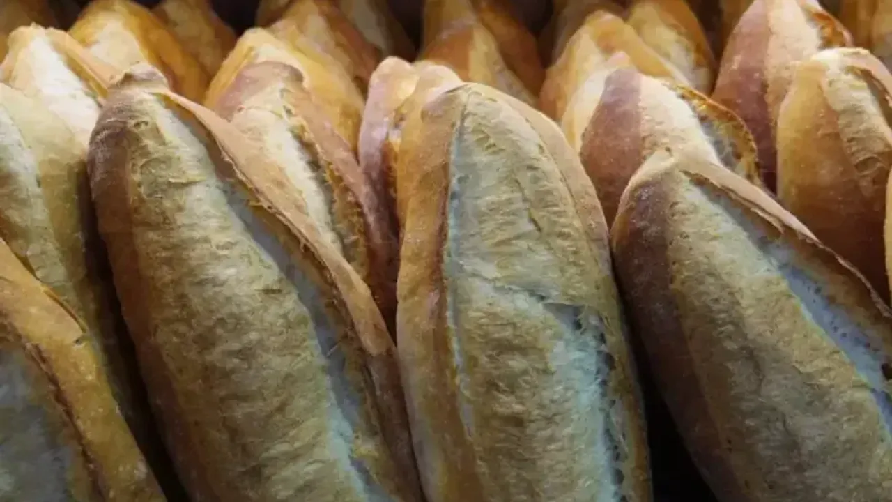 Alanya'da ekmeğe şok zam