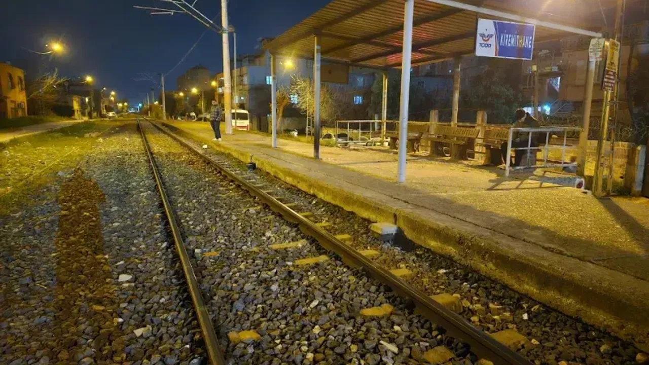Tren istasyonunda dehşet! İki kardeş bıçakla öldürüldü