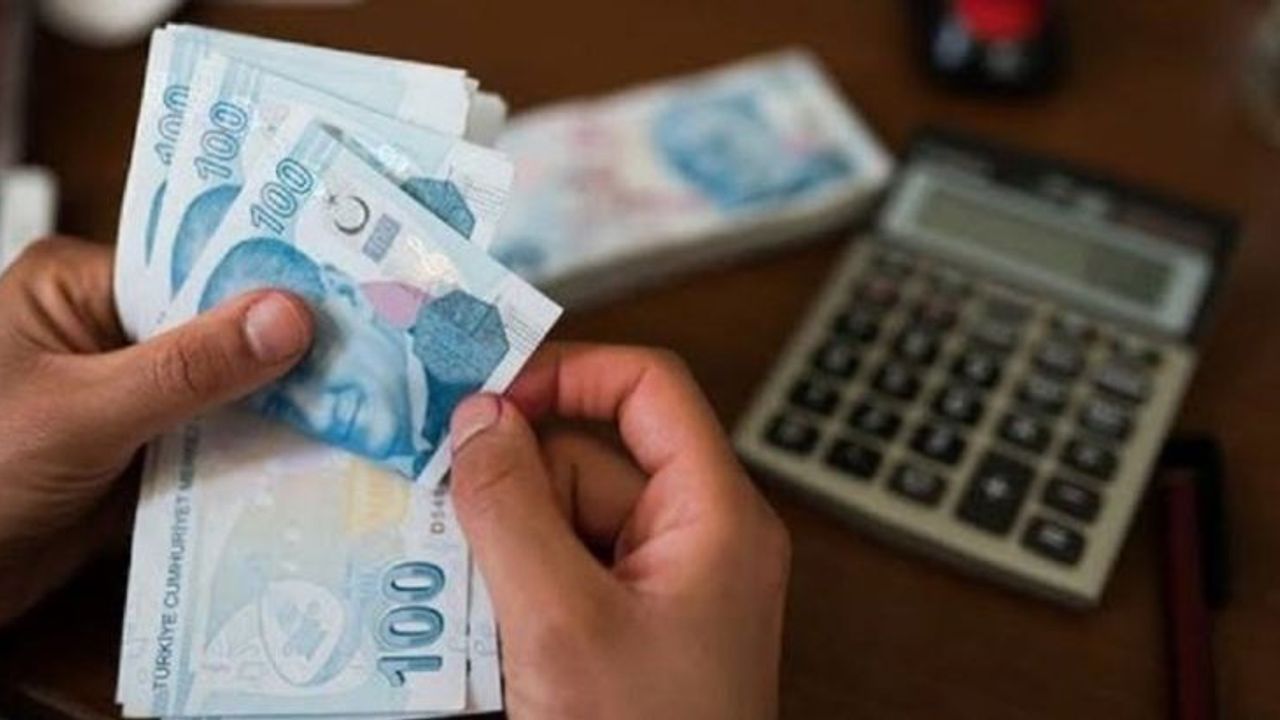 Uzman isimden kritik uyarı: Kıdem tazminatı elden gidiyor!