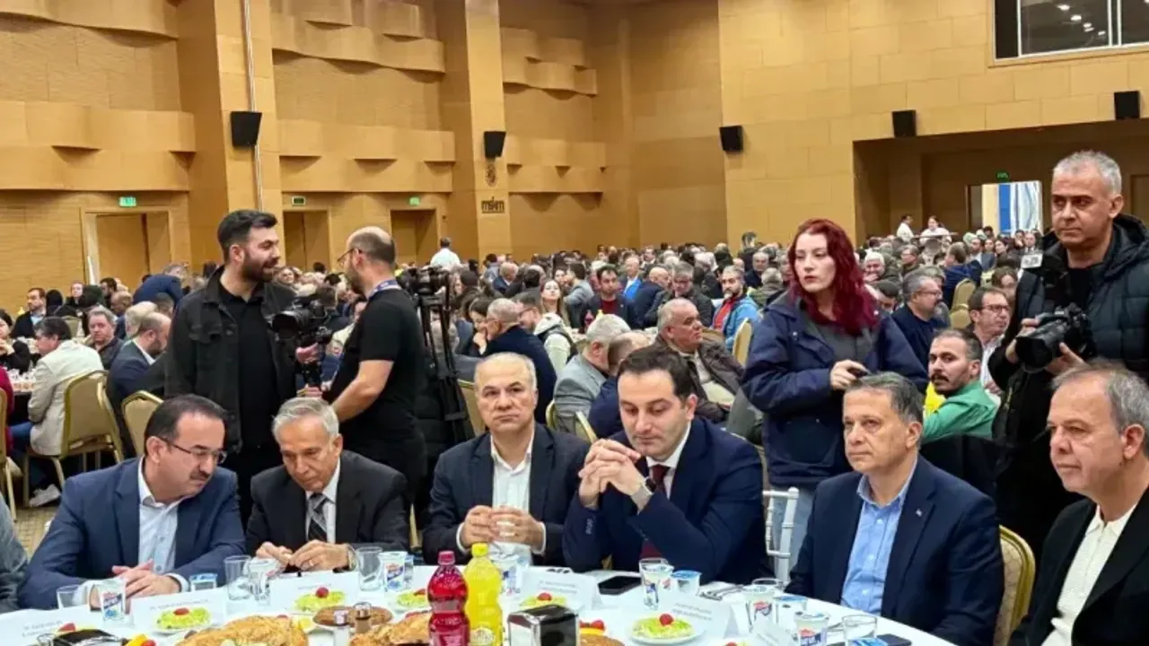 Geleneksel AESOB iftarına yoğun katılım
