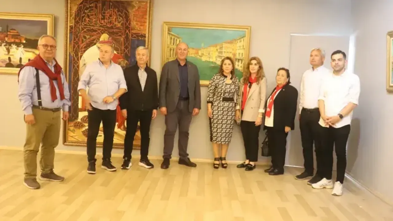 Alanya’da ‘Sessiz Çığlıklarla Zamana Not Düşmek’ sergisi açıldı