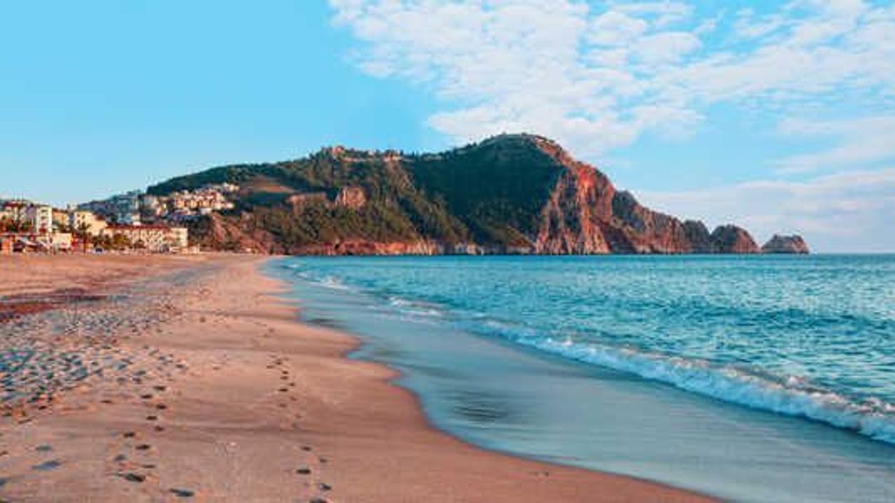 Alanya’da turizm sezonu sessiz başladı: Popüler noktalarda hayal kırıklığı...