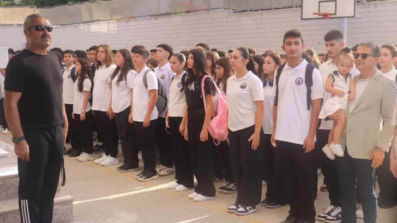 Arıkan Yılmaz Dim Meslek Lisesi'nde ilk ders zili heyecanı