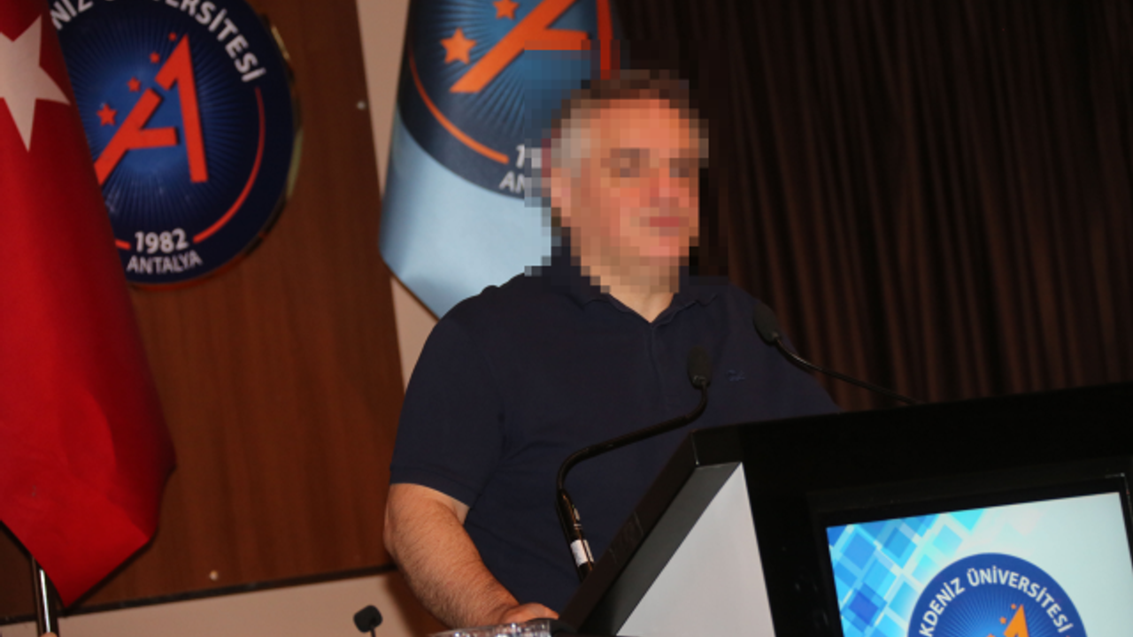 Antalya'da gizli kamera skandalı: Üniversite karıştı