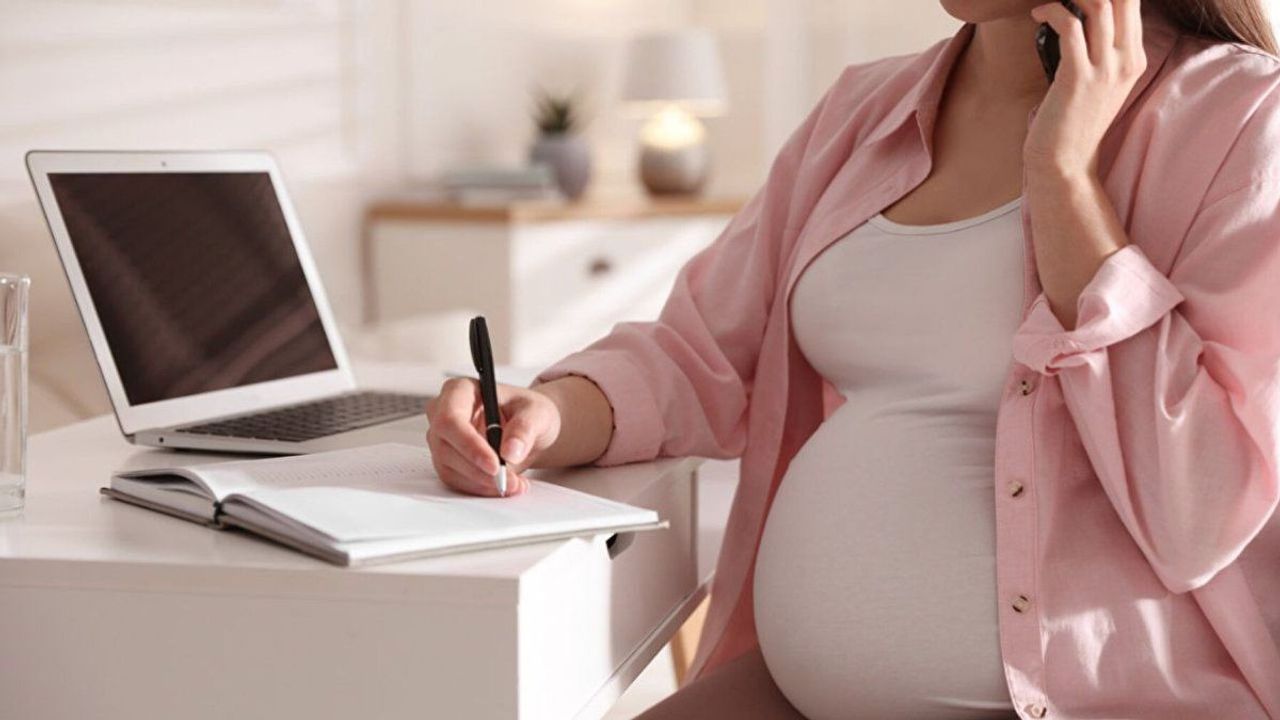 Doğum izni 24 haftaya çıkıyor