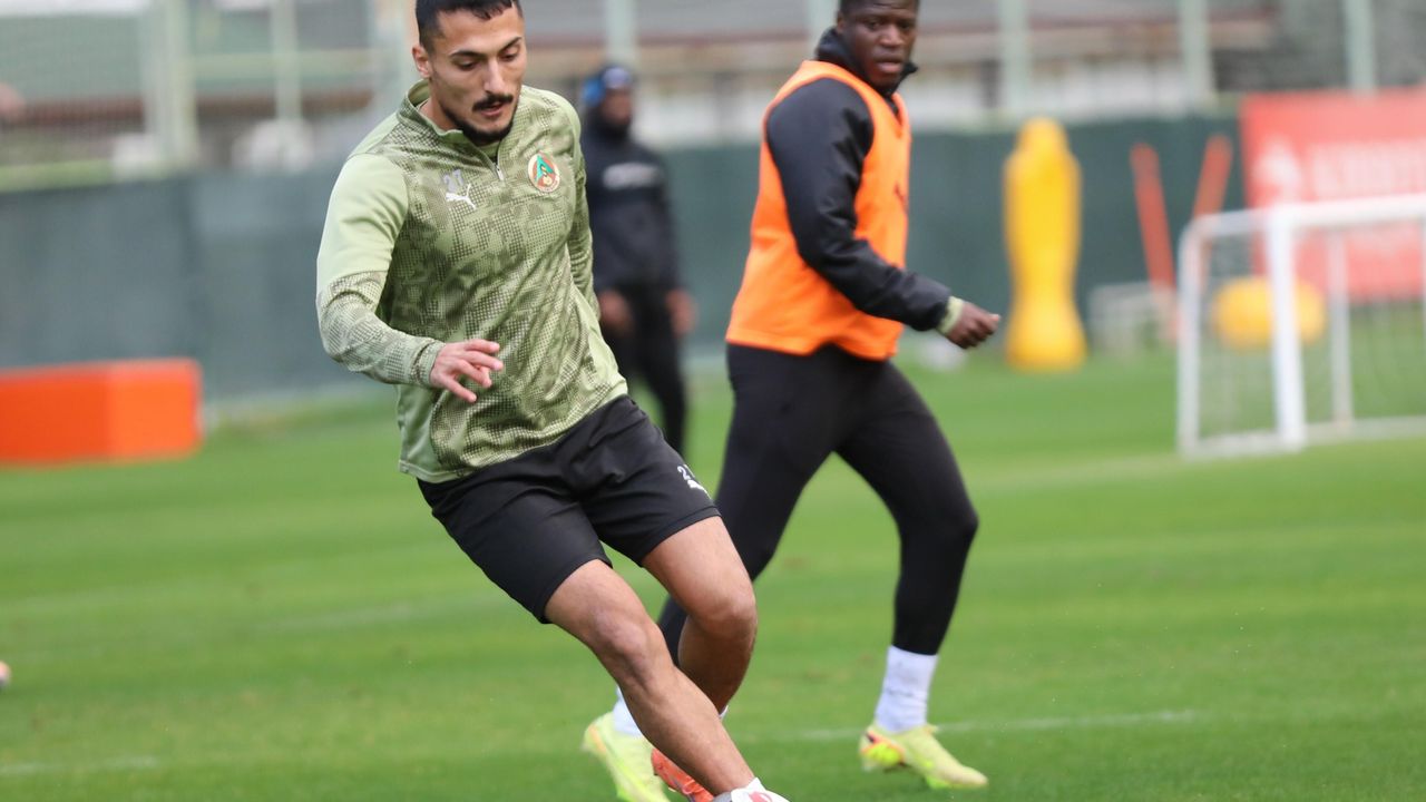 Alanyaspor’un genç golcüsü transferin gözdesi oldu