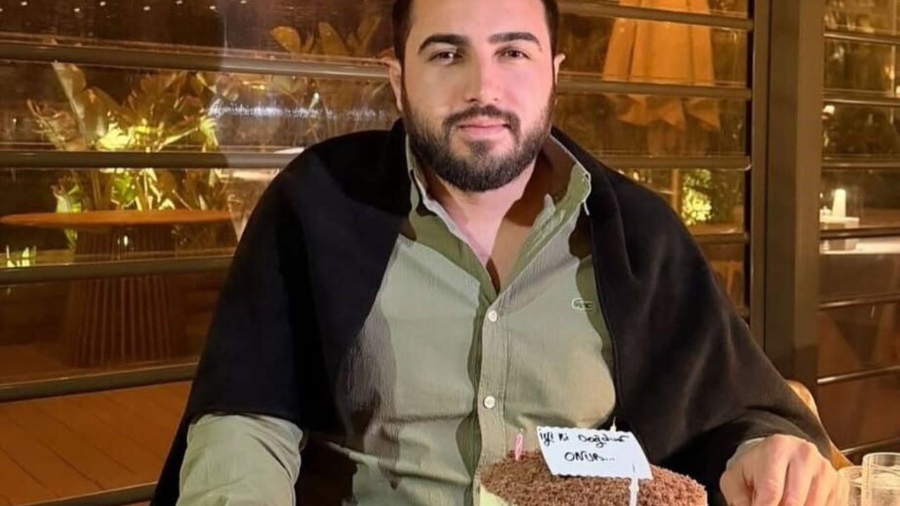 Onur Barcın’a sürpriz doğum günü kutlamaları