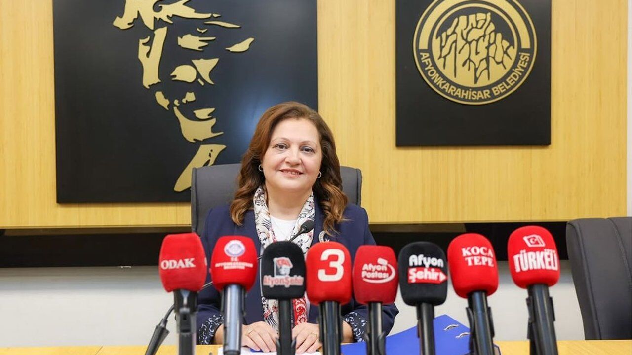 Burcu Köksal AK Parti'ye geçiyor: CHP'den çok yoruldum
