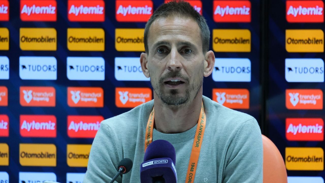Alanyaspor'da Joao Pereira dönemi uzatıldı