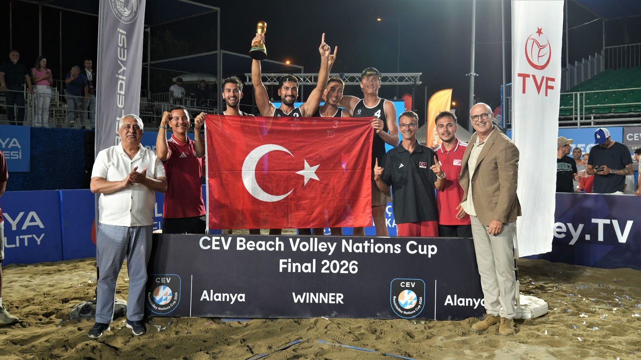 Alanya’da büyük zafer: Türkiye, CEV Milletler Kupa