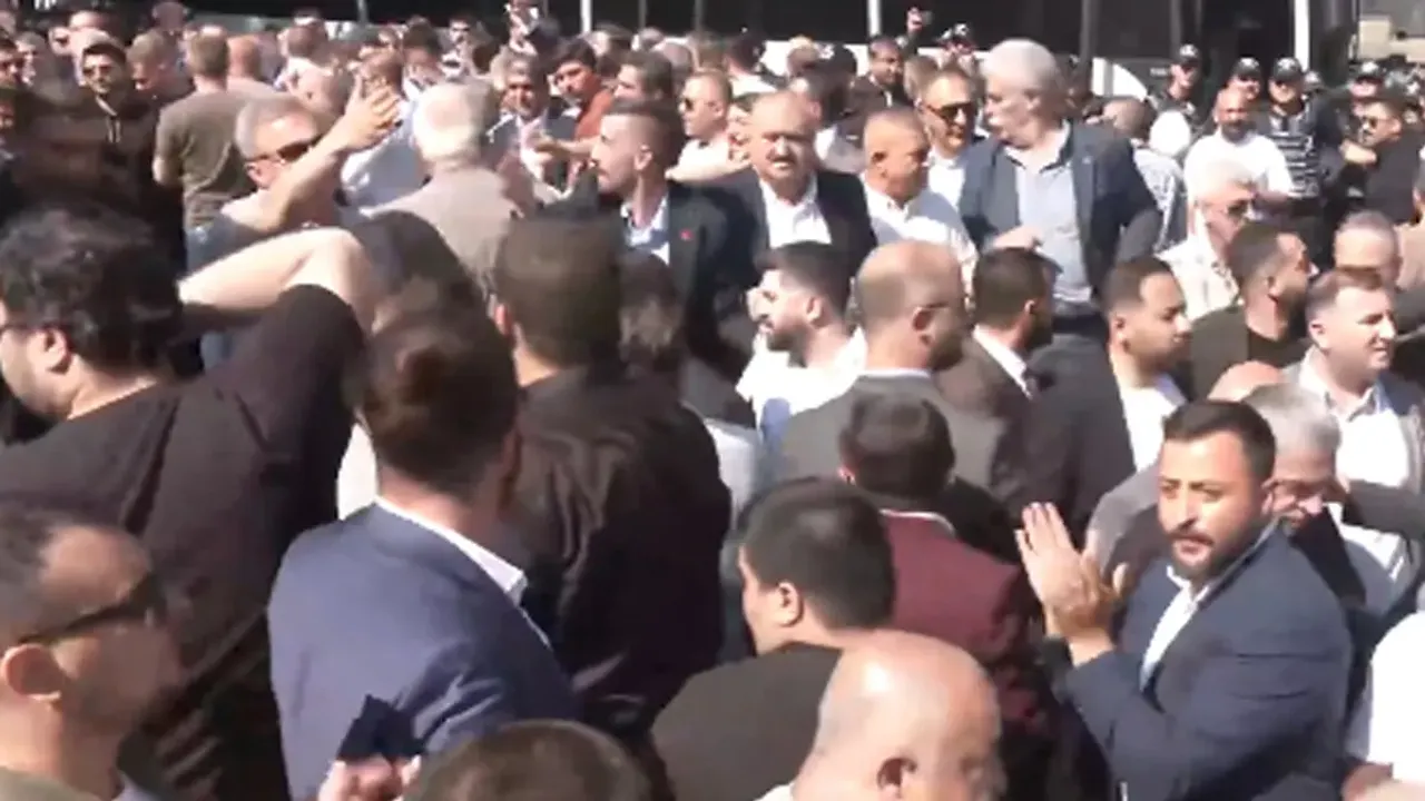 Meclis'te CHP krizine Meclis Başkanlığı el koydu: 