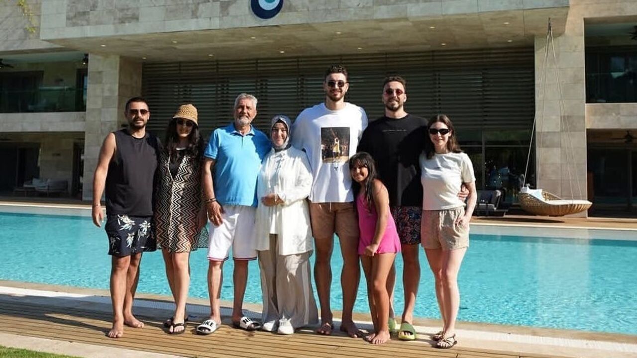 NBA yıldızı Alperen Şengün'ün Antalya tatili