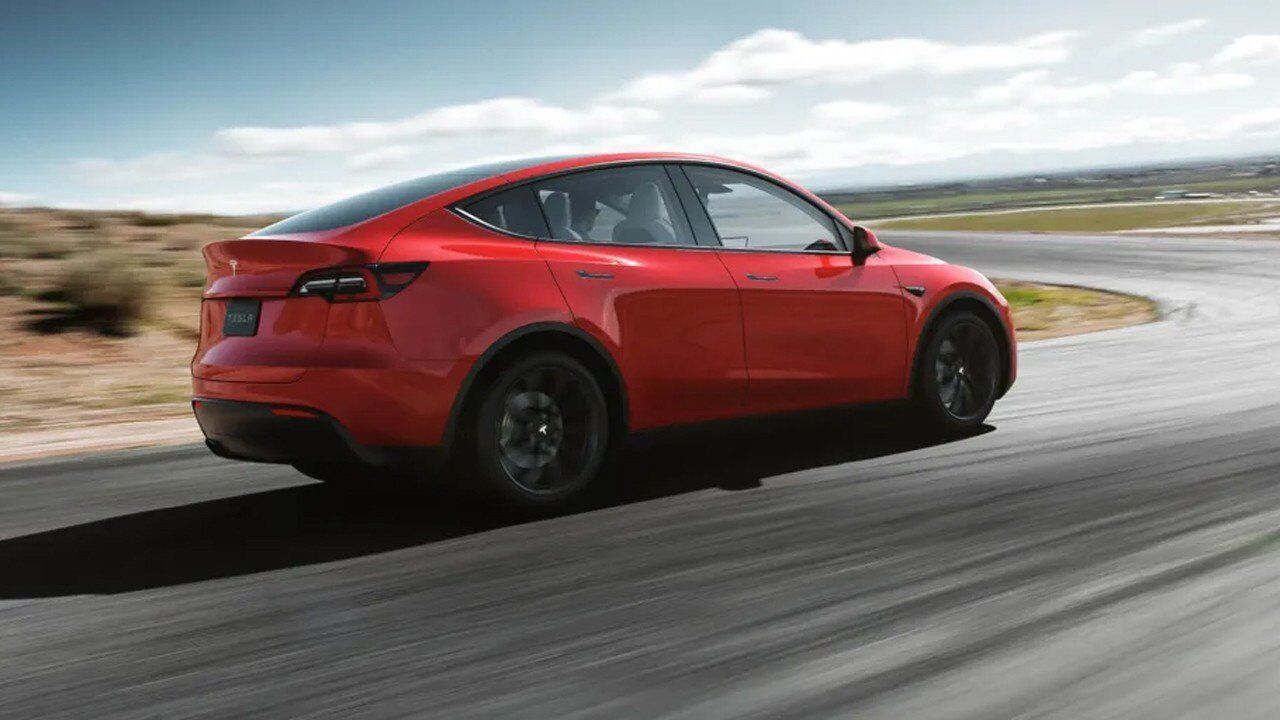 Tesla haziran fiyatları ve otonom sürüş aboneliği açıklandı