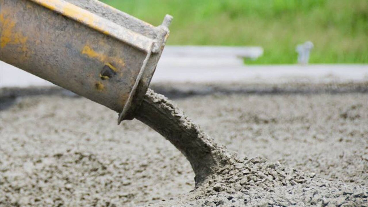 Alanya'da kaçak yapıya beton verene 500 bin lira c