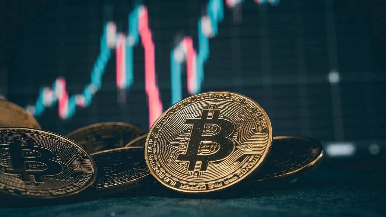 Hürmüz gerilimi Bitcoin'i 60 bin dolar sınırına çe