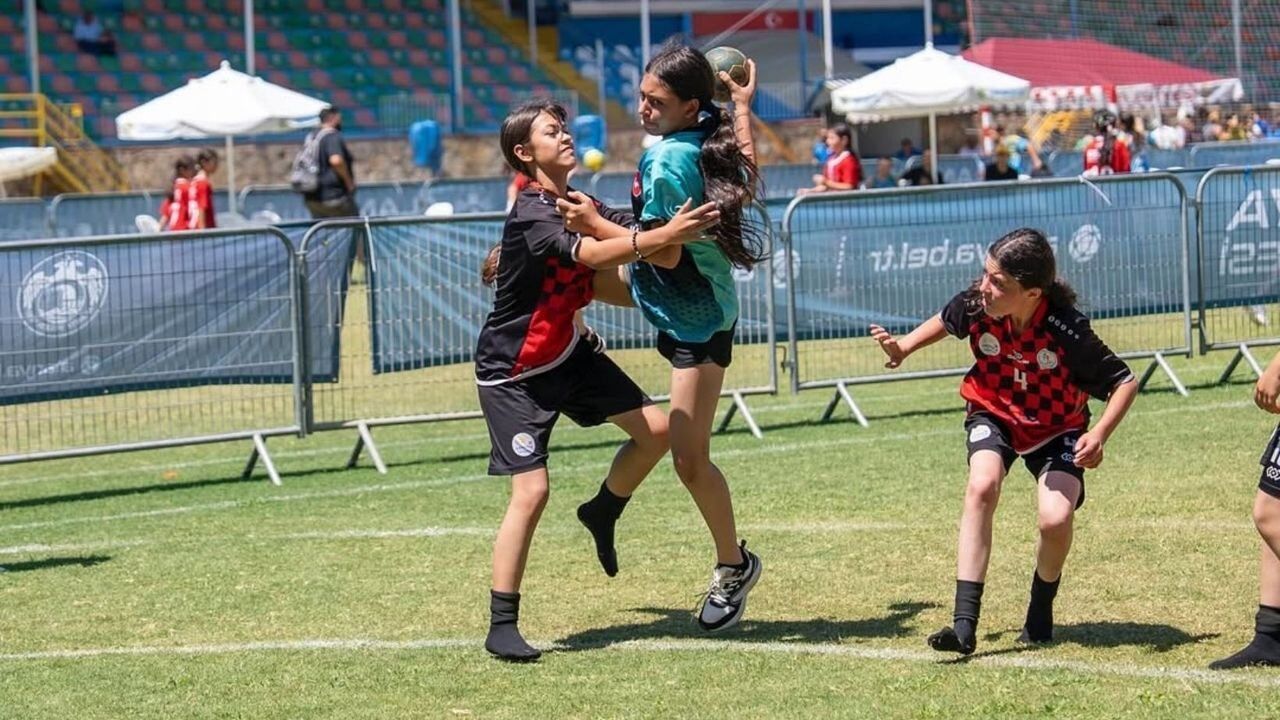 Alanya temmuzda üç büyük hentbol organizasyonuna ev sahibi