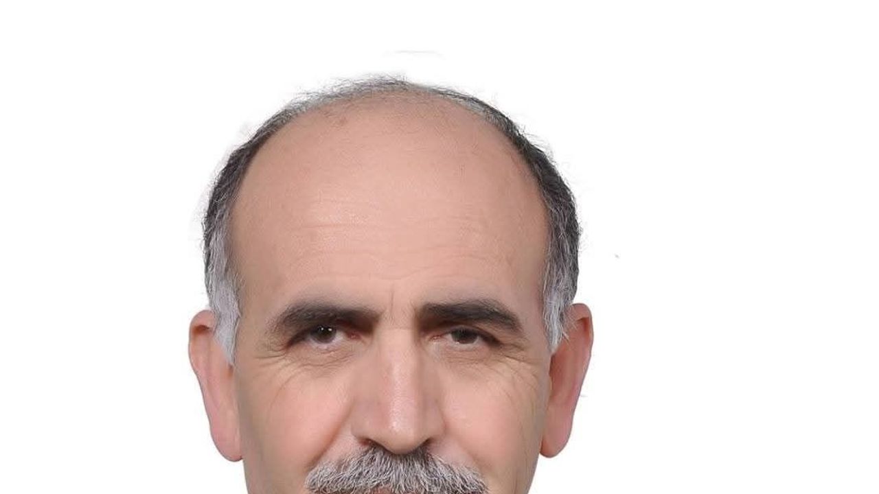 Cafer Uyar’dan CHP’deki tartışmalara sert eleştiri