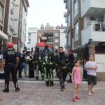 Antalya’da klimadan çıkan yangın apartmanı sardı