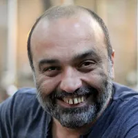 Ayhan Taş kimdir? Mahşer-i Cümbüş’ten televizyona uzanan kariyeri