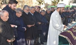 Ahmet Davutoğlu’nun acı günü! Gülşen Davutoğlu son yolculuğuna uğurlandı