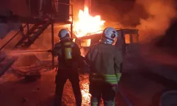 Hatay’da inşaat şantiyesinde yatakhane yangını