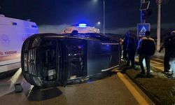 İki otomobil çarpıştı: Yaralılar var