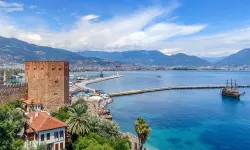 Alanya’da siyasi derbi