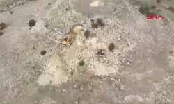 İş makinesiyle define aradılar