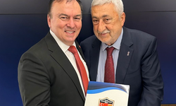 Başkan Özdemir: ‘Zincir Marketlerin kapanması esnafa huzur getirecek’