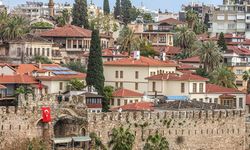 Antalya Valiliği'nden flaş duyuru: Kaleiçi'ne girişler yasaklandı