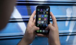 Sosyal medyada kurallar sil baştan yazılıyor: Fenomenlere şok takip