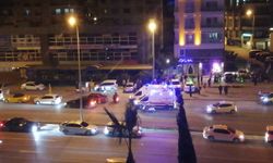 Alanya’da gece feci kaza: Karşı şeride geçip takla attı; 3 yaralı