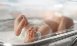 2 aylık bebeği aç bıraktılar iddiası: Tüm aile gözaltında!