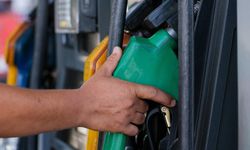 Akaryakıtta ibre tersine döndü: Dev indirim pompaya yansıyor