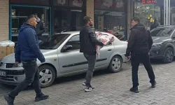 Yatakta hareketsiz yatan 3 aylık bebek can verdi: Sır dolu olay!