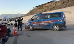 Alanya'da feci kaza! Kavşak savaş alanına döndü