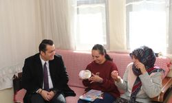 Alanya Kaymakamı Öztürk kapı kapı geziyor