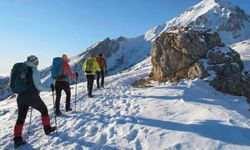 Antalya'nın zirvelerinde nefes kesen beyaz şölen