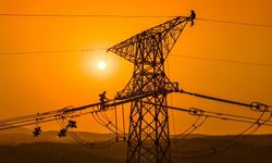 Elektrik kesintisi eğitimi vurdu: Okullar tatil edildi