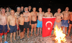 Antalya'da yeni yıla denizde girdiler