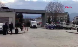 Sokakta futbol oynarken bıçaklandı