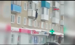 Yasak aşk fena yakalandı! Sevgili balkondan sarktı, sonu şok etti