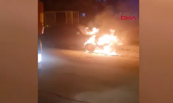 Otomobil alev topuna döndü