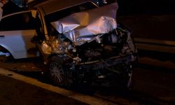 Otoyolda feci kaza: 2 yaralı