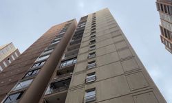 Kiralamak istediği evin balkonundan düşerek can verdi