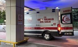 Sakalaşma kavgaya dönüştü; arkadaşını karnından bıçakladı