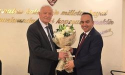 Alanya Esnaf Odası’nda bayrak değişimi: Nuri Demir’den duygusal paylaşım