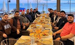 Kanaryalar iftar yaptı