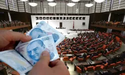 Emekliye 17 bin TL bayram ikramiyesi mi geliyor? Meclise sunuldu